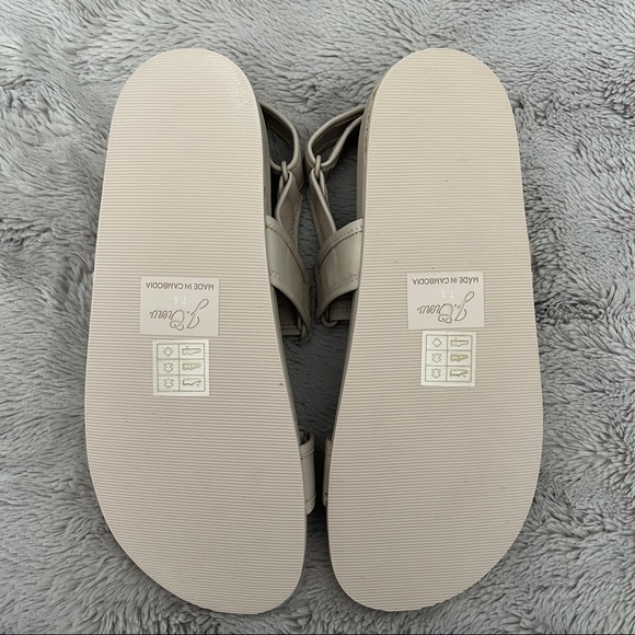 BNIB JCrew Pacific leather Marlow sandals, 7.5 dusty shell - Picture 6 of 6